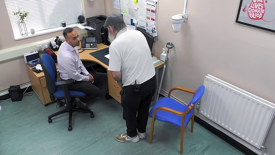 ⁣GPs Behind Closed Doors S09E16