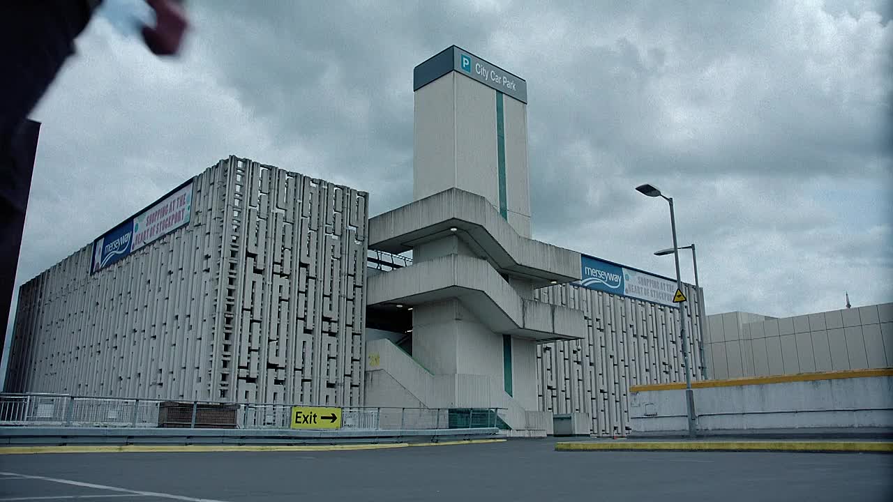 B 2026 S01E01 Piles 720p AMZN WEB-DL DDP2 0 H 264-RAWR