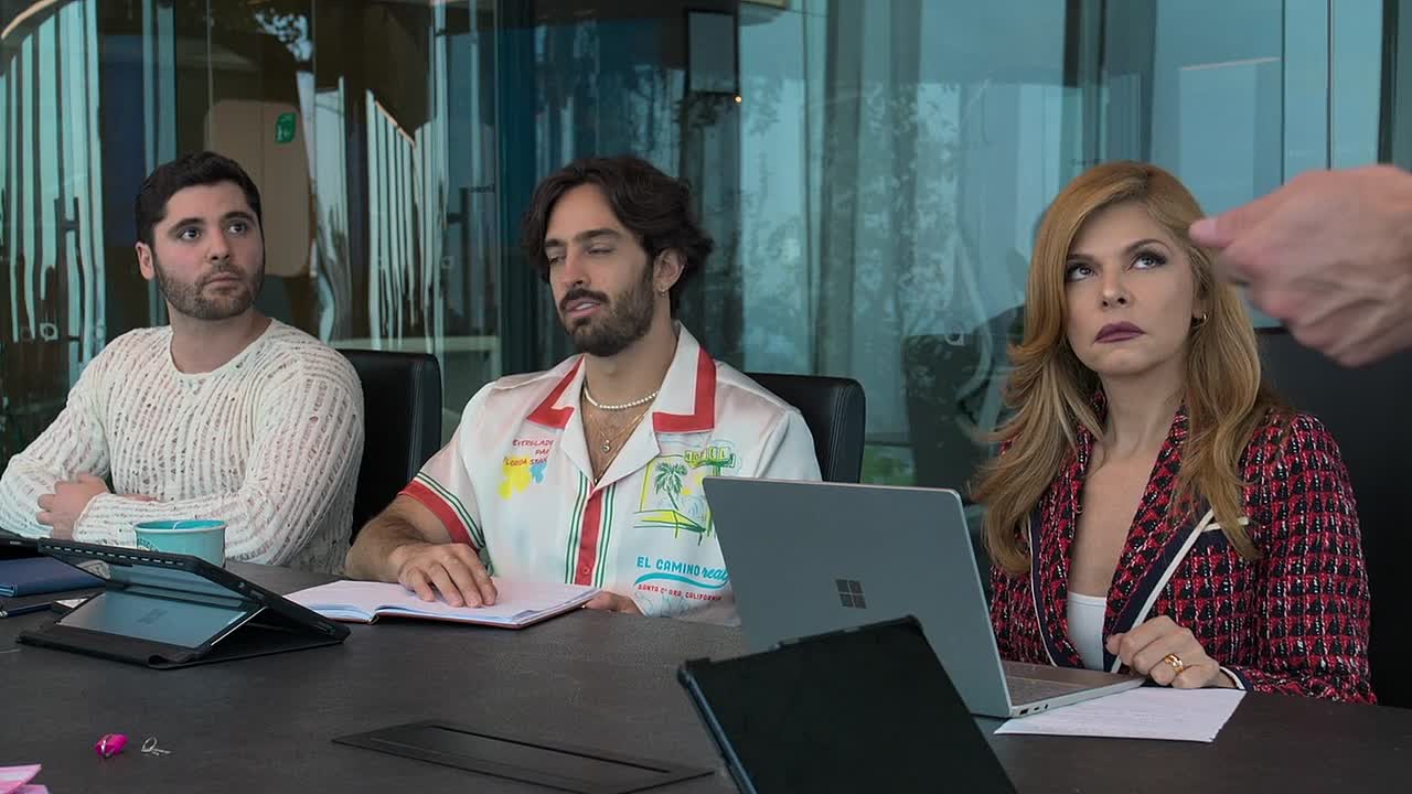 ⁣Desastre En Familia 2025 SPANISH HC ENG SUBS 1080p WEBRip x264 AAC-[YTS BZ]