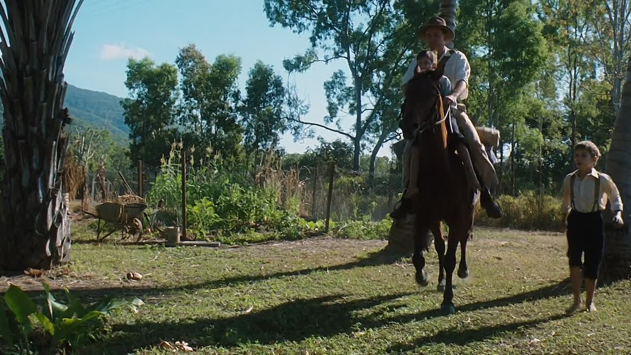 ⁣Beneath Hill 60 1080p BrRip x264 bitloks YIFY