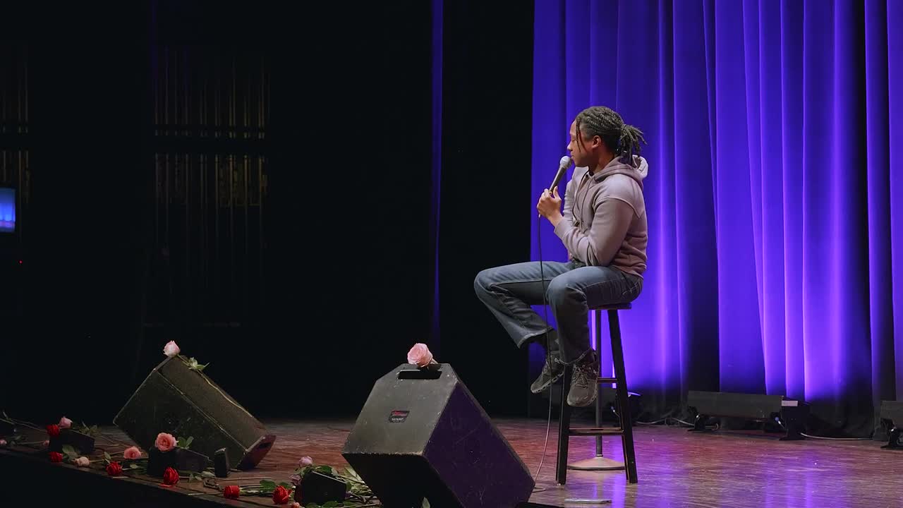 Melania’s Blockbuster Bust (1080p_24fps_H264-128kbit_AAC)