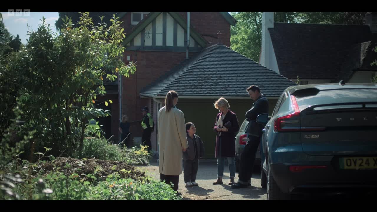 Silent Witness S29E04 Creekwood Part Two 1080p iP WEB-DL AAC2 0 H 264-RAWR