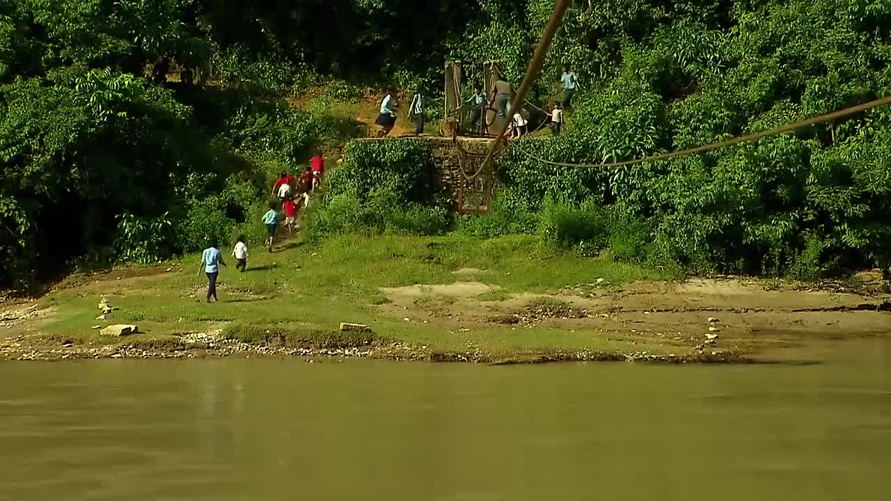 The Most Dangerous Ways to School -Nepal