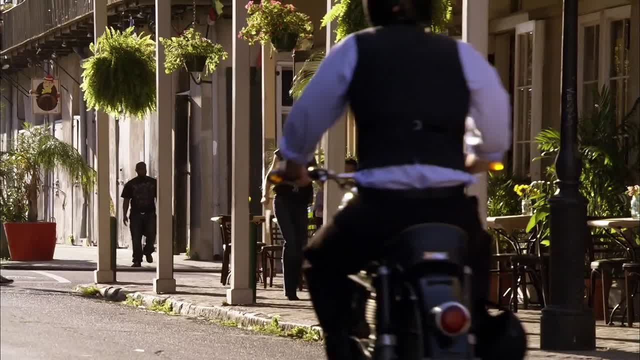 ⁣Midnight Bayou 2009 1080p HDRip x264 AAC