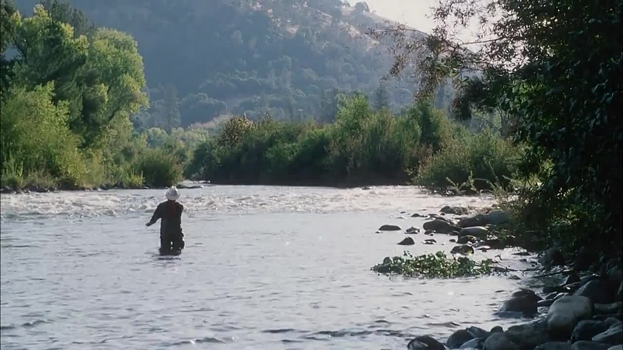 ⁣Deadly Whispers 1995 720p HDRip x264 AAC