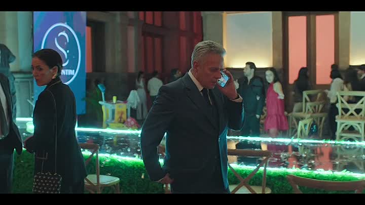 L f 9 to 5 S01E01 WEB DUBBED