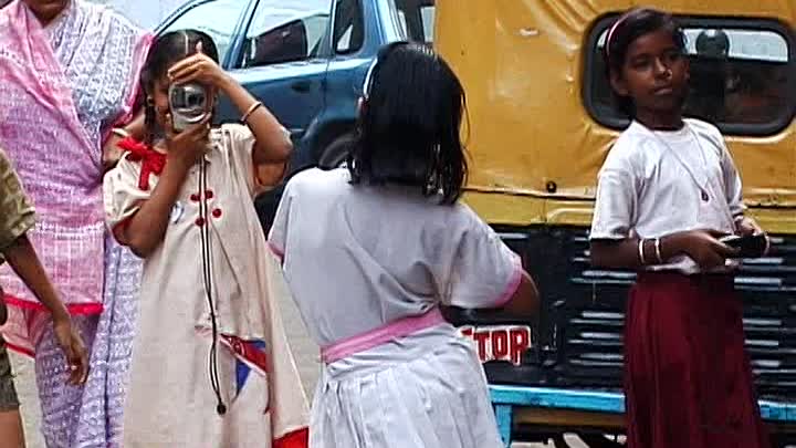 Born Into Brothels: Calcutta's Red Light Kids (2004)