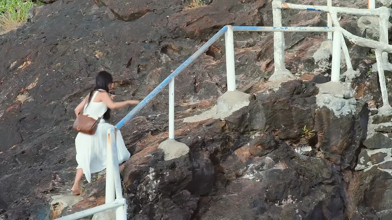 Pagdaong 2025 1080p Tagalog WEB-DL HEVC x265 BONE