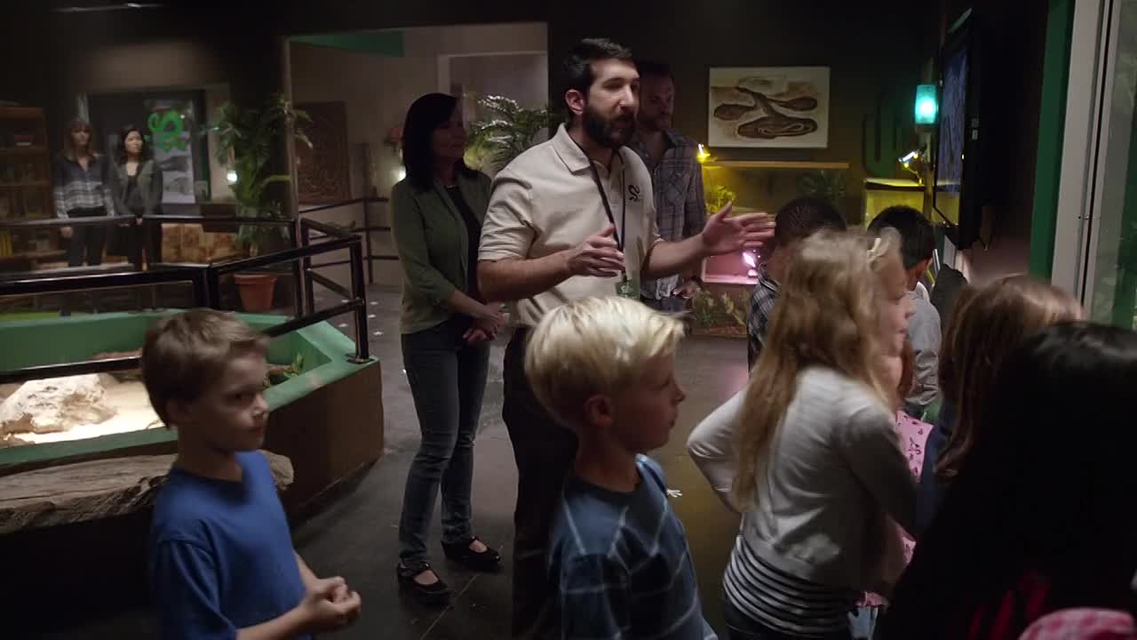 ⁣SCORPION - S01 E18 - Once Bitten, Twice Die 