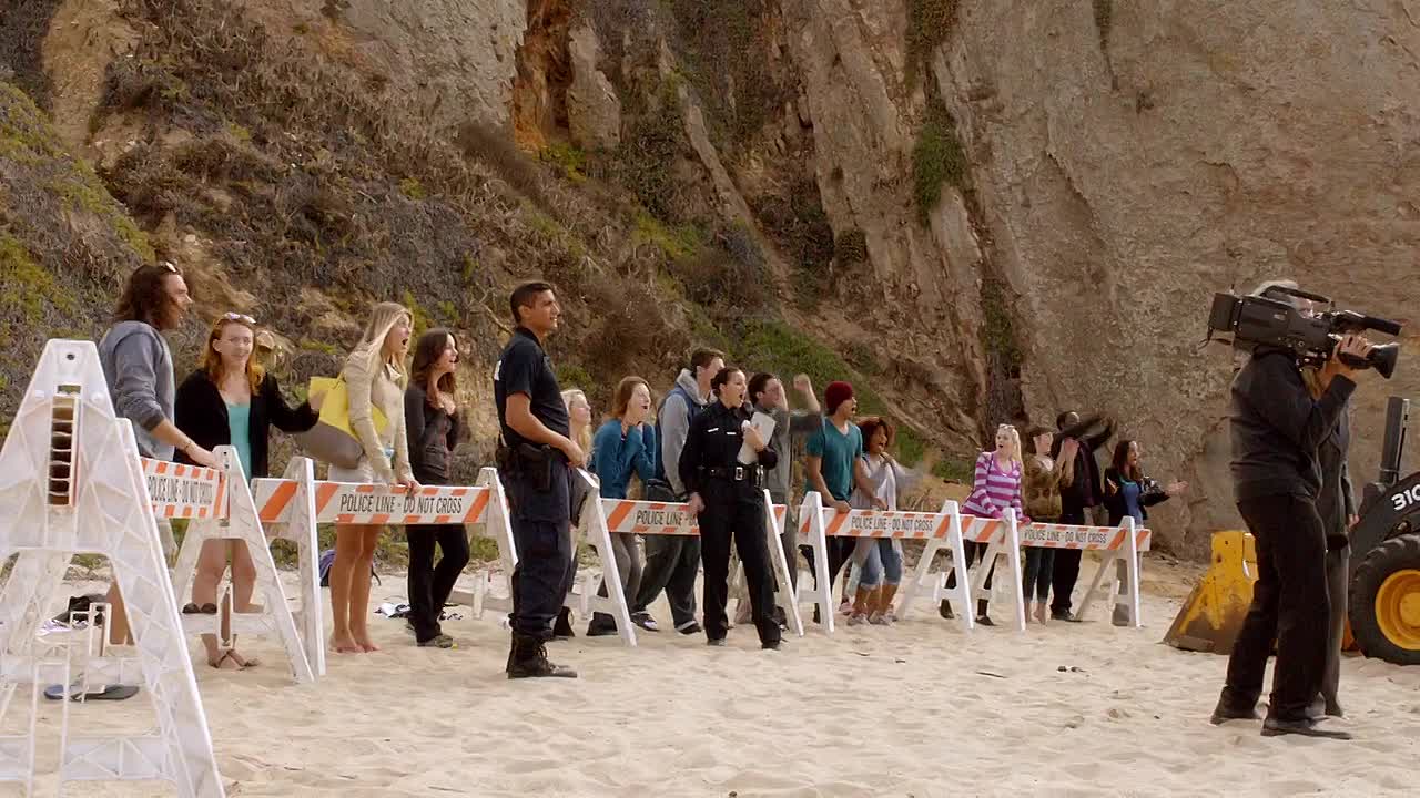 ⁣SCORPION - S01 E12 - Dominoes 