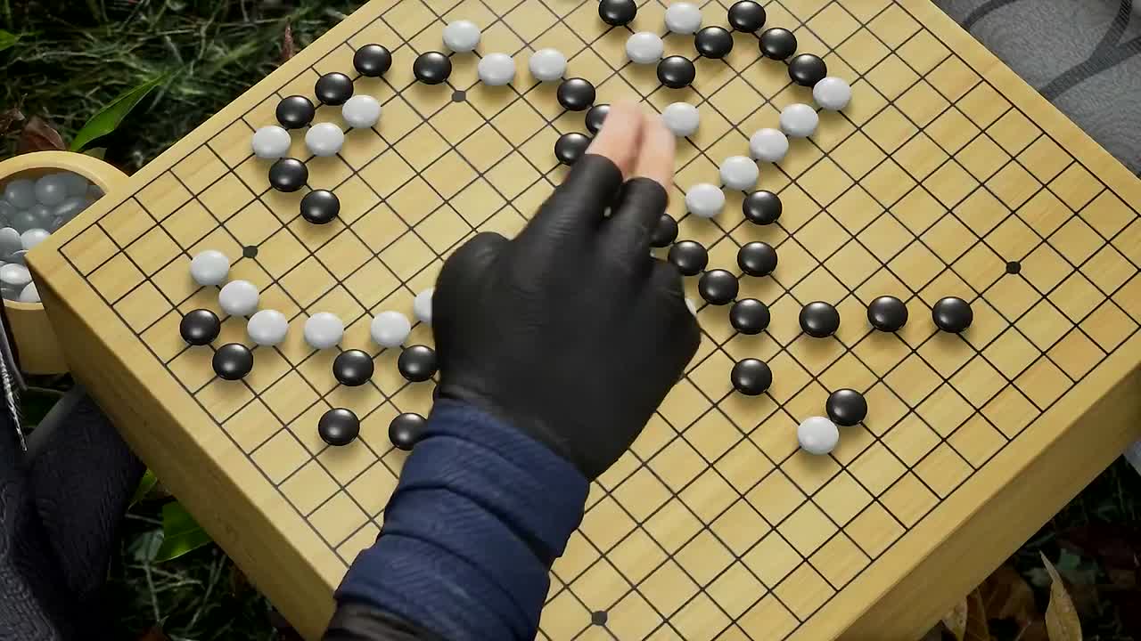 The Wonderland of Ten Thousands S04E06 (134) 1080p ENG SUB