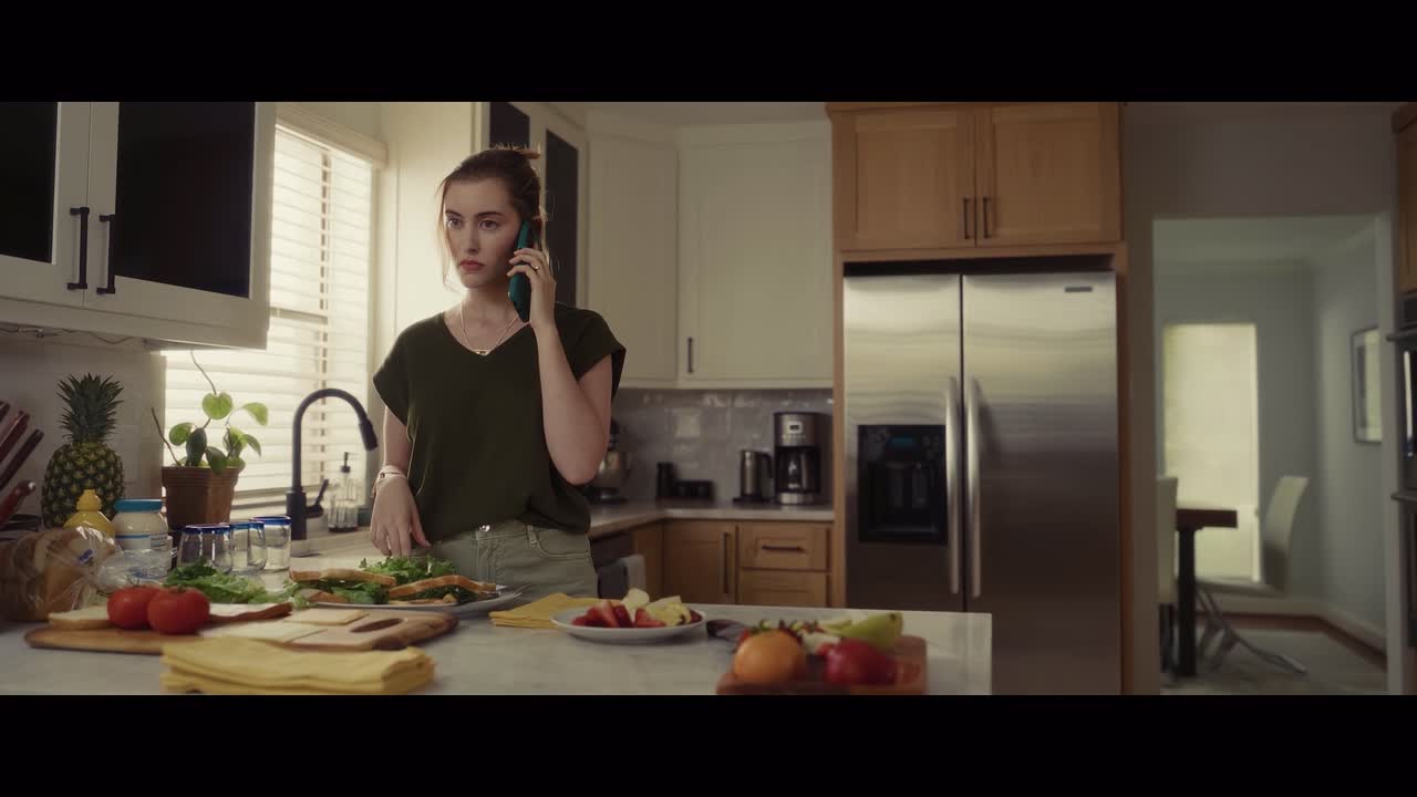 The Other 2025 2160p HDR10 WEBRip 6CH x265 HEVC-RW