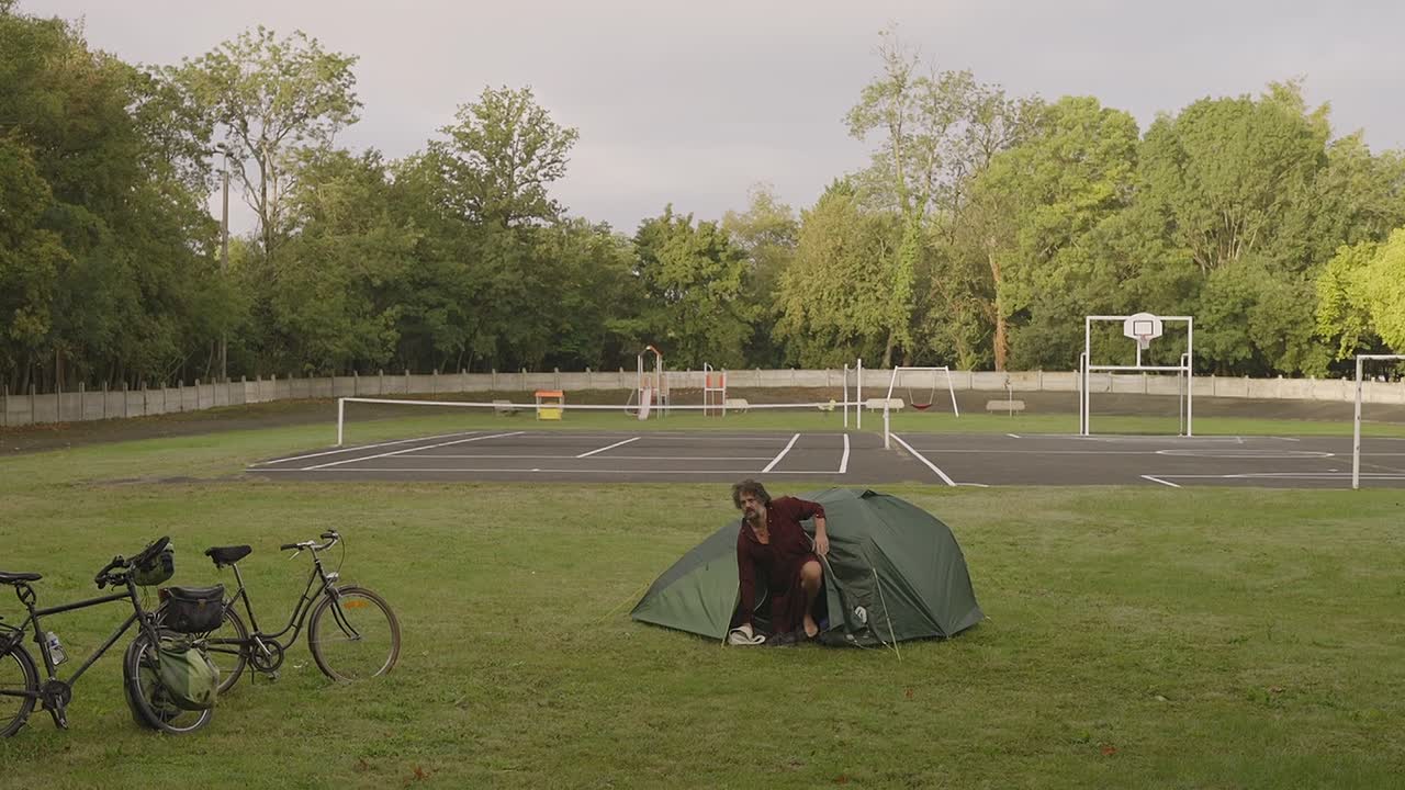 a bicyclette 2024 french 1080p bluray x264-ulysse