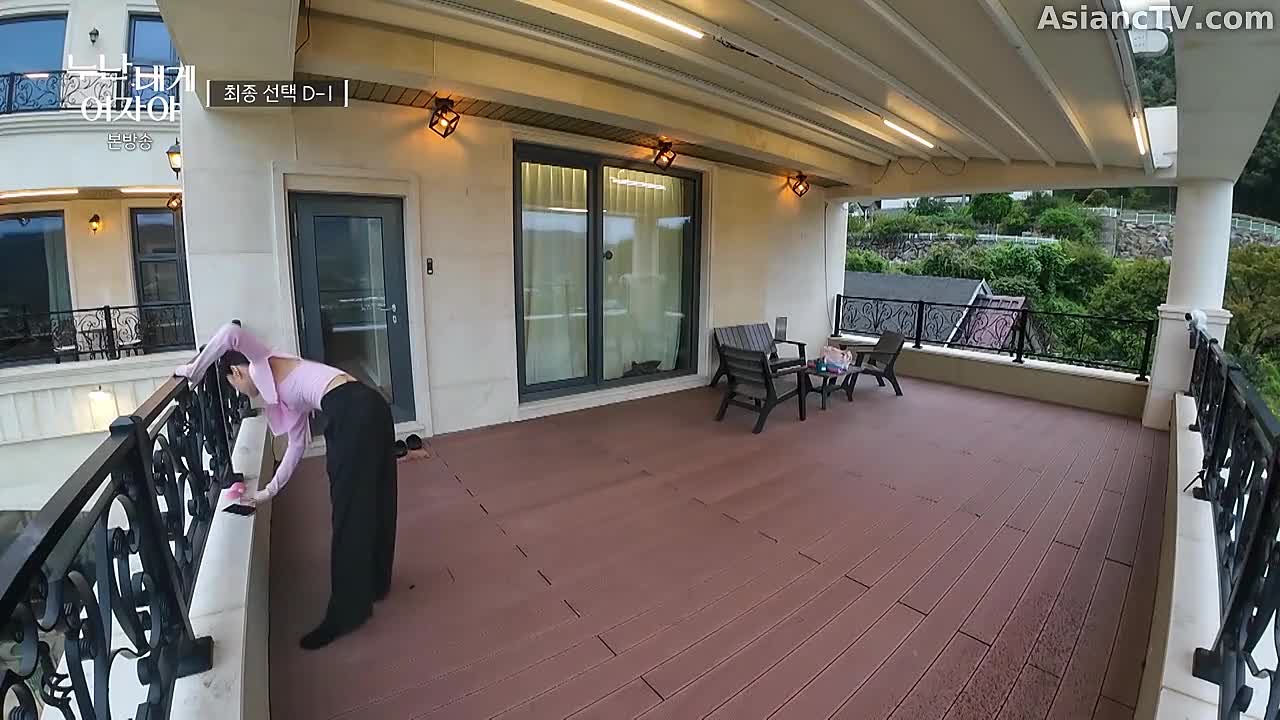 Noona, You Are a Woman to Me (2025) Episode 11