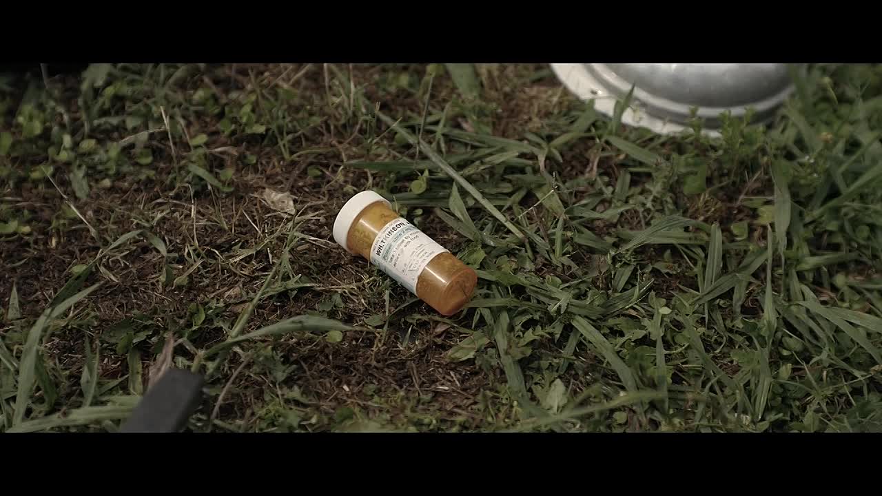 Straw 2025 720p NF WEB DL DDP5 1 Atmos H 264 FLUX