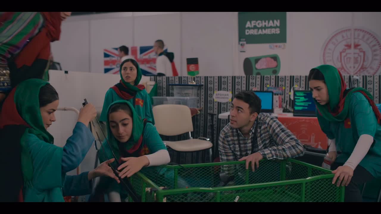 Rule Breakers 2025 2160p HDR10 WEBRip 6CH x265 HEVC-RW