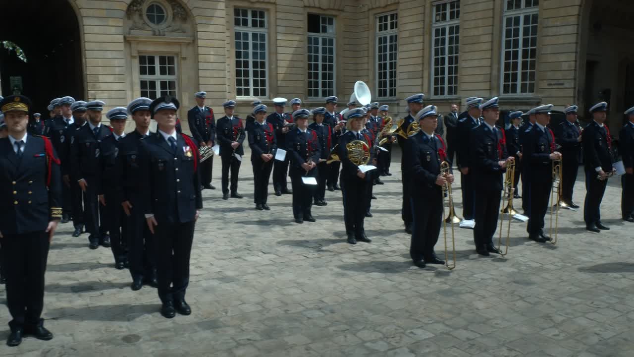 Squad 36 2025 1080p WEB-DL DUAL AAC5 1 x265-NeoNoir