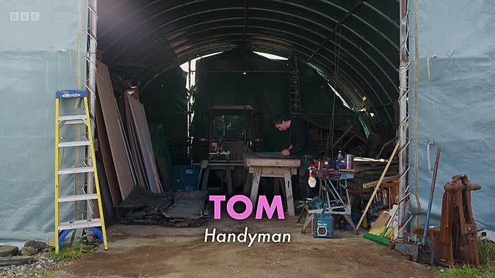 [www GoWatchSerie in] Banjo and Ros Grand Island Hotel S01E06