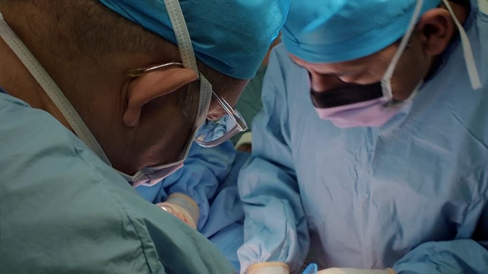 Surgeons- A Matter of Life or Death S01-E03