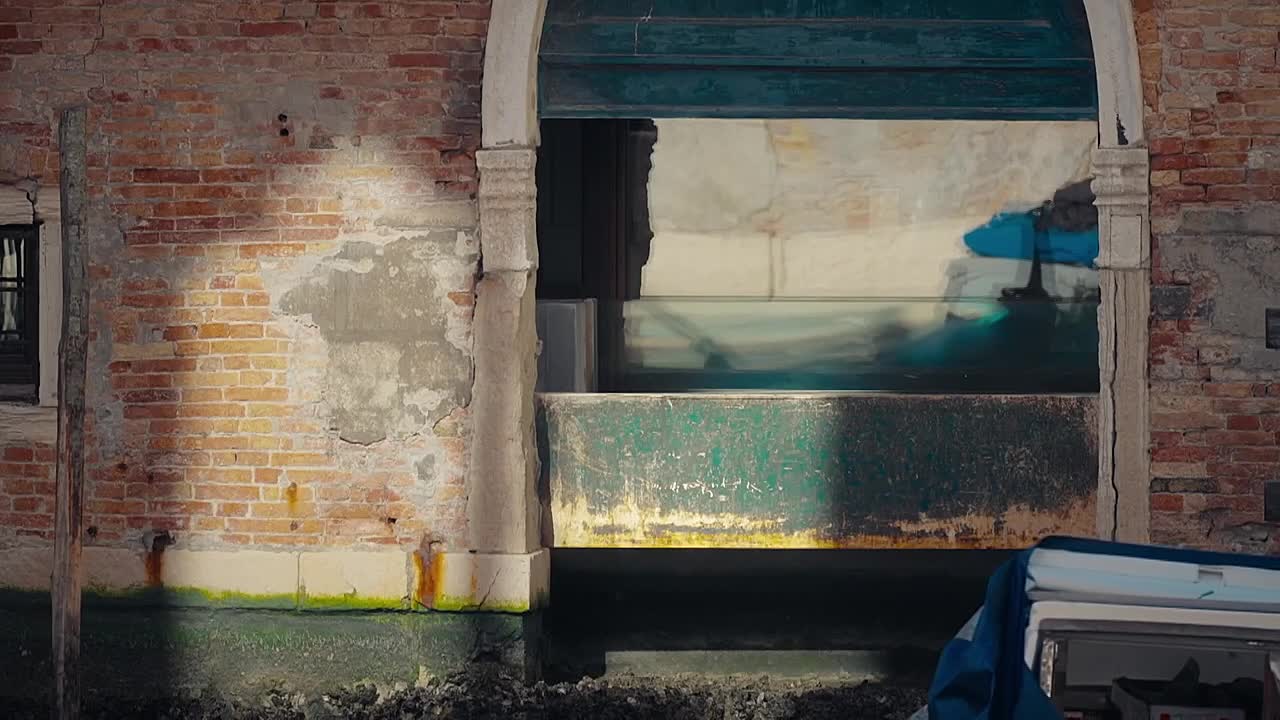 ⁣Grand Tour With Tom Read Wilson S01E02 Lake Como and Venice