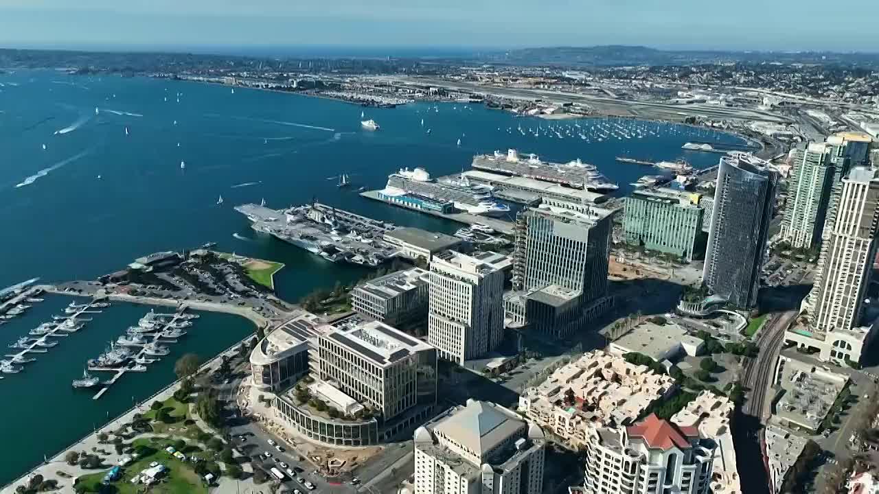 ⁣Social Media Monsters S01E10