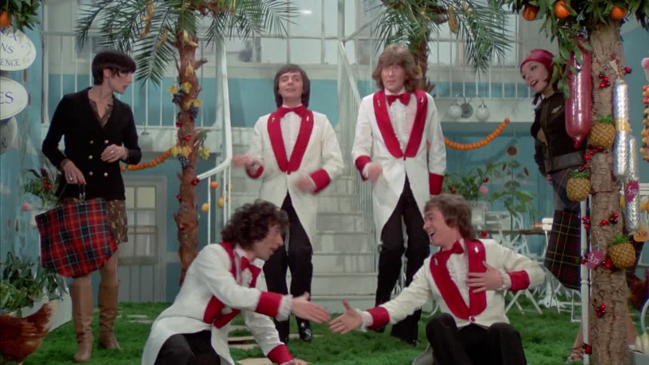 Le Grand Bazar 1973 FRENCH 1080p HDLight x264 AC3 2 0-LiHDL