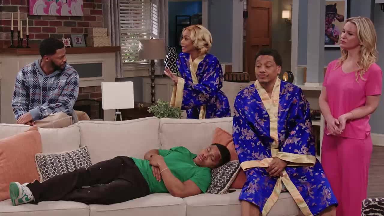 ⁣The Ms Pat Show S05E03 License and Registration