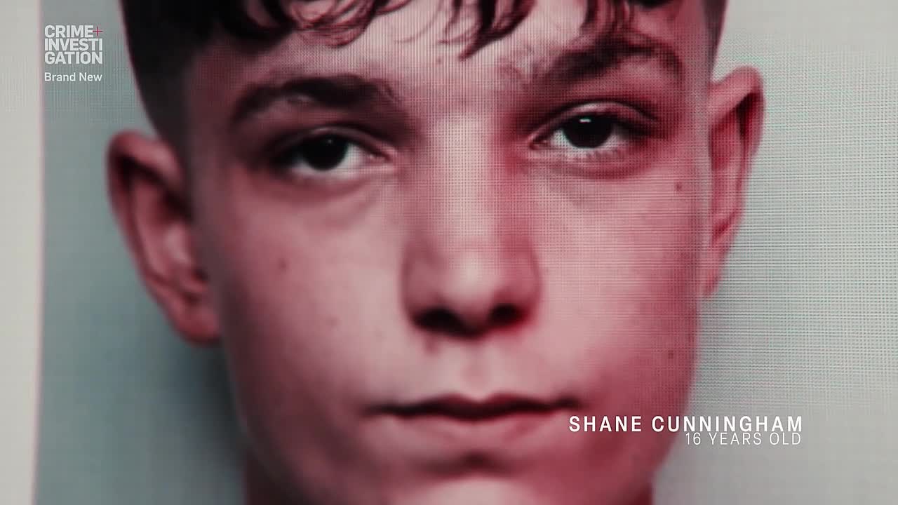 ⁣Laura Whitmore on Britain's Killer Teens S01E06 -House Party Killer