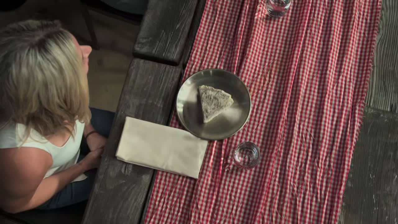 Fear Factor House Of Fear S01E06 720p HEVC x265-MeGusta