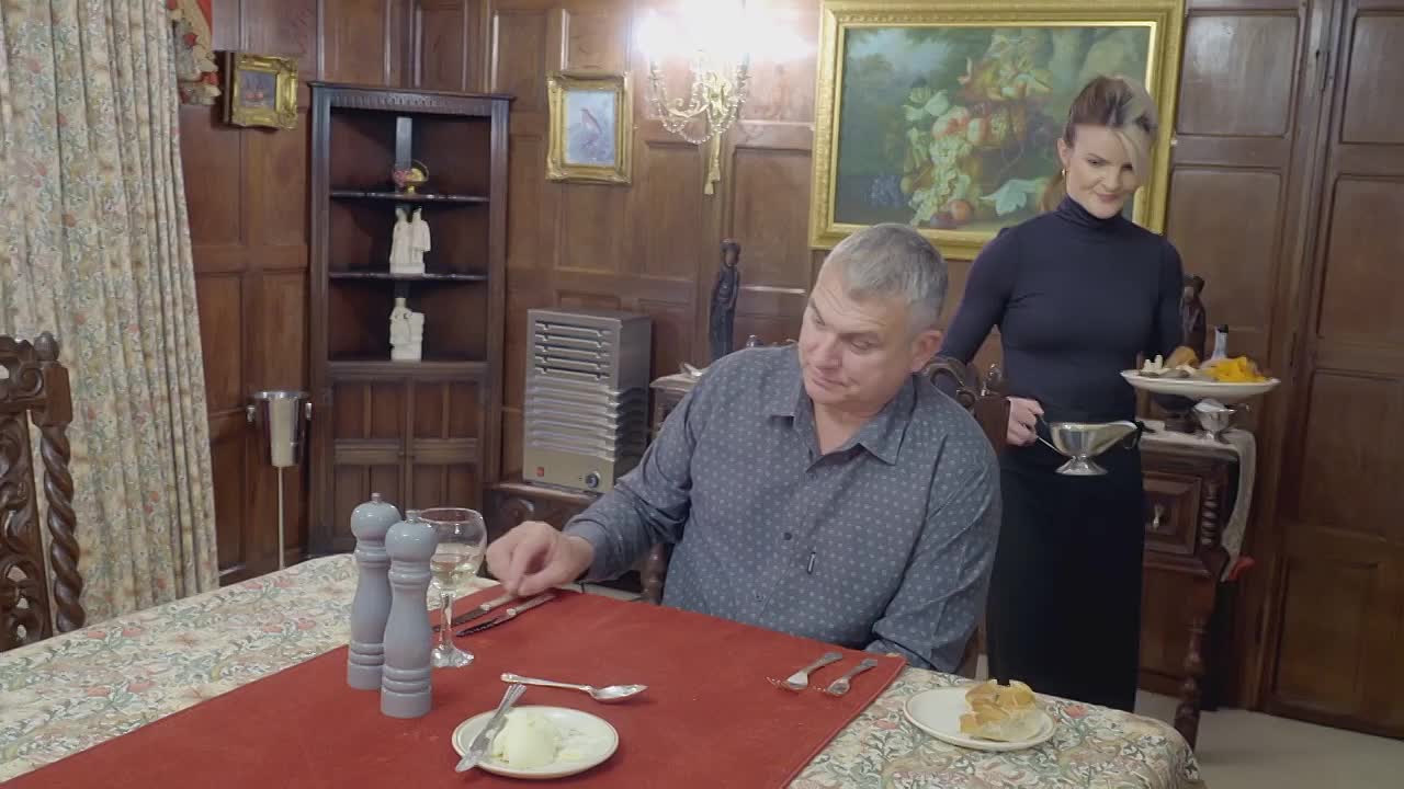 ⁣Rich House Poor House S12E02 720p MY5 WEB-DL AAC2 0 H 264-RAWR - Byse