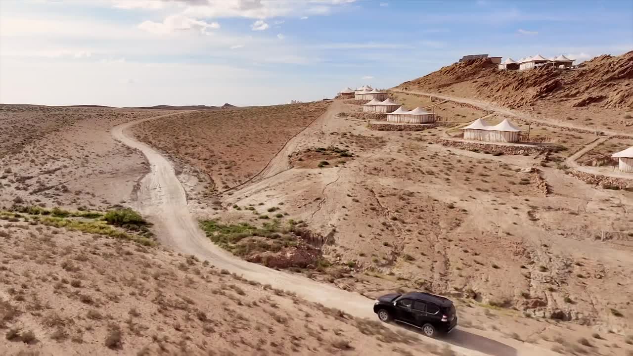 ⁣90 Day Fiancé Before the 90 Days S08E10-HDTV-X264-NGP - Byse