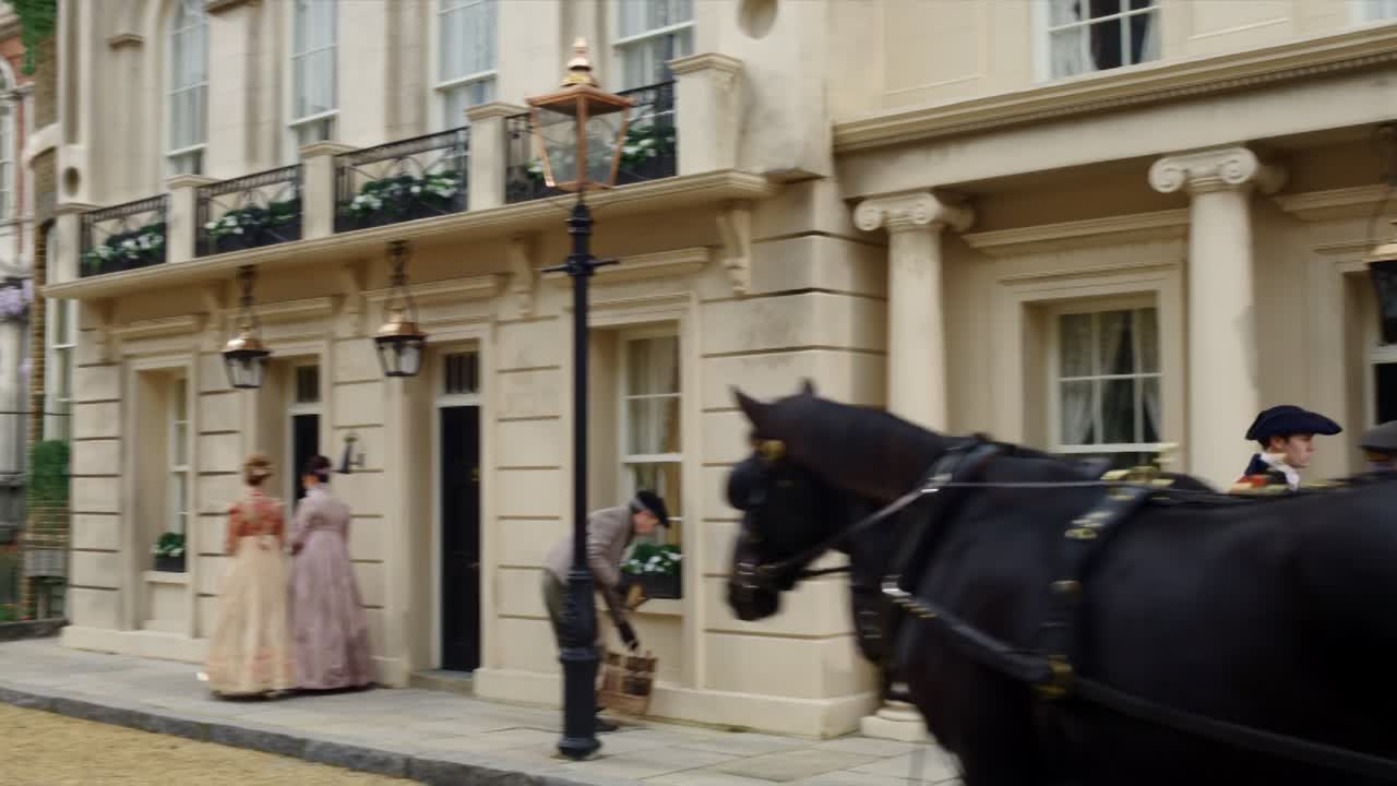 ⁣Bridgerton S04E05 1080p 10bit WEBRip 6CH x265 HEVC-PSA