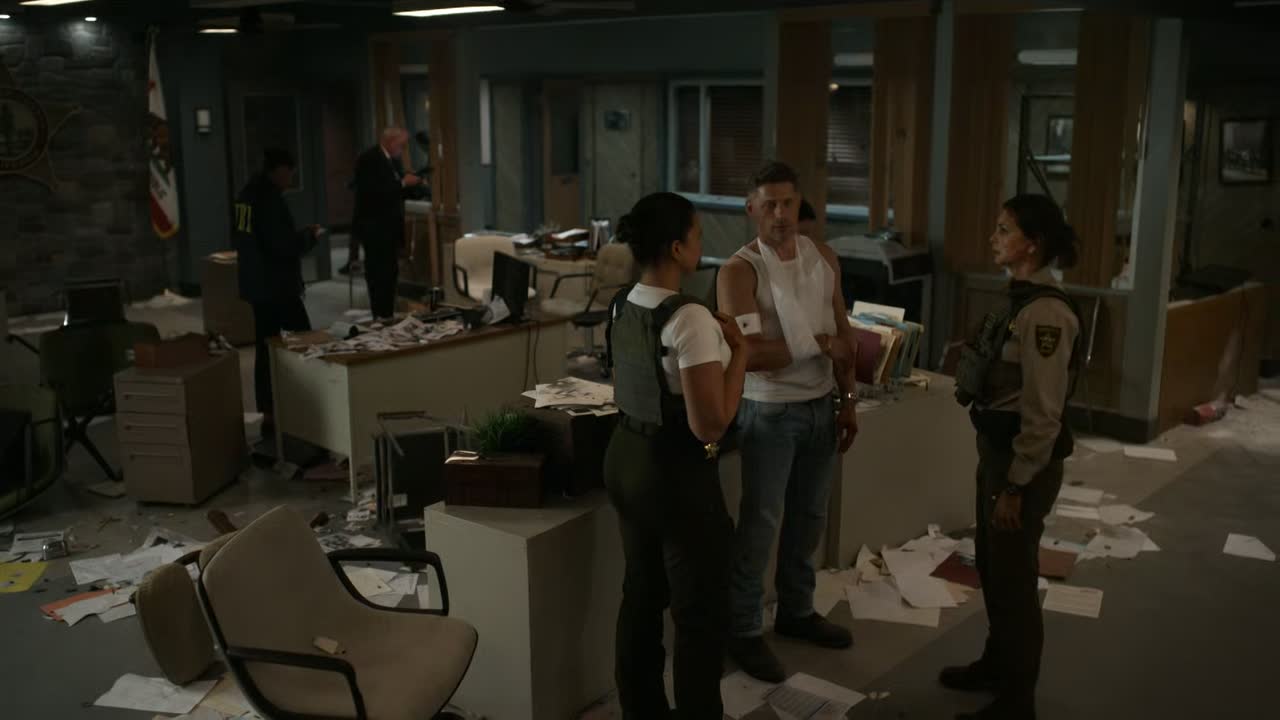 Sheriff Country S01E10 1080p HEVC x265-MeGusta