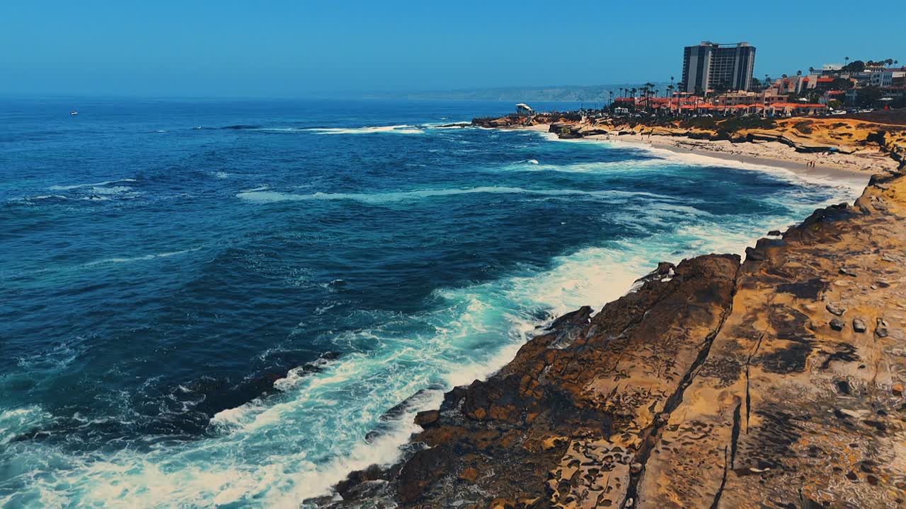 Contraband Seized at the Border S08E05 This Rounds on Me 1080p DISC WEB-DL AA