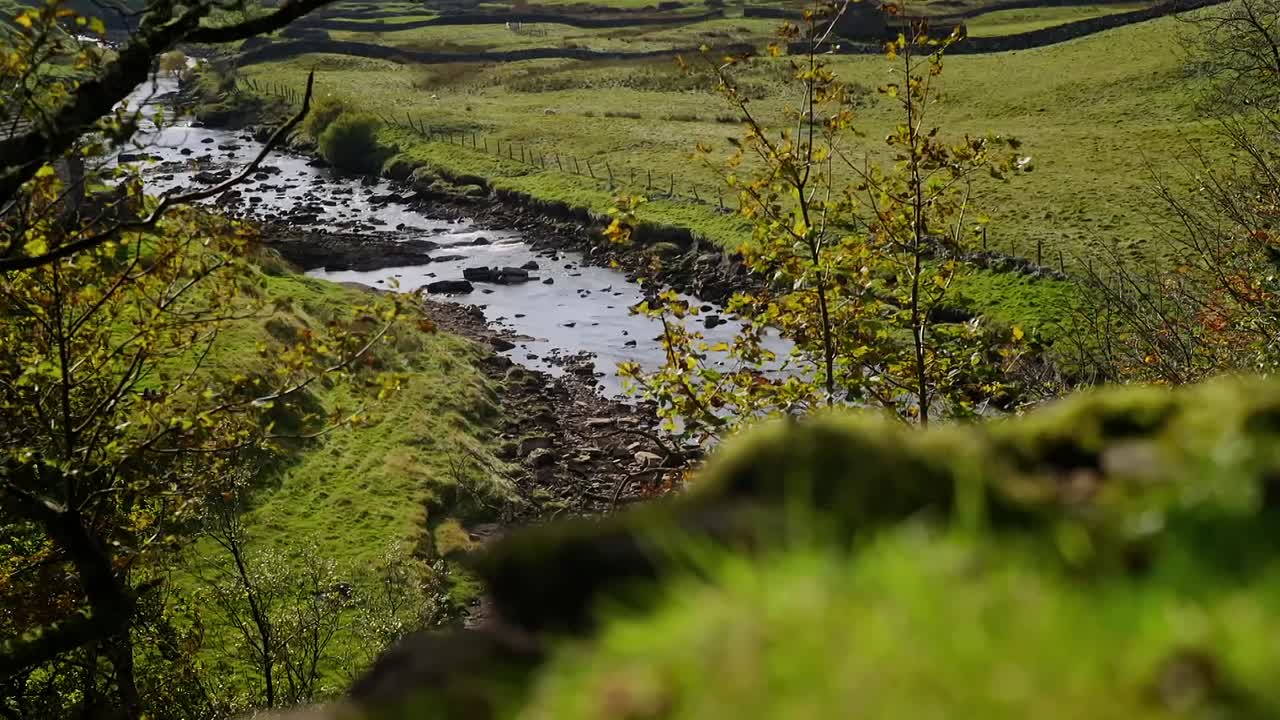 Our Farm Next Door Amanda Clive and Kids S03E05 1080p ALL4 WEB-DL AAC2 0 H 26