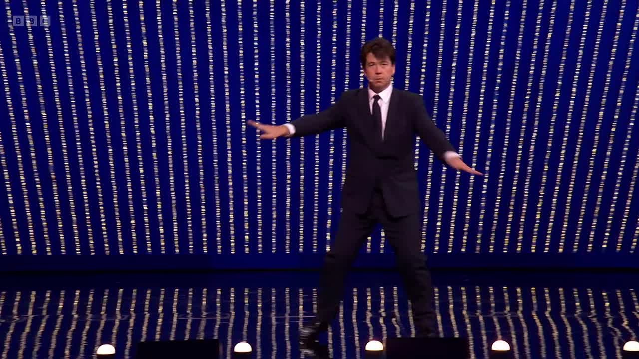 ⁣Michael McIntyres Big Show S09E06 1080p WEB H264-CBFM