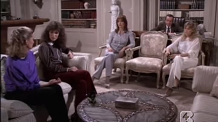 ⁣Charlie's Angels - 5×11 Un Angelo al telefono