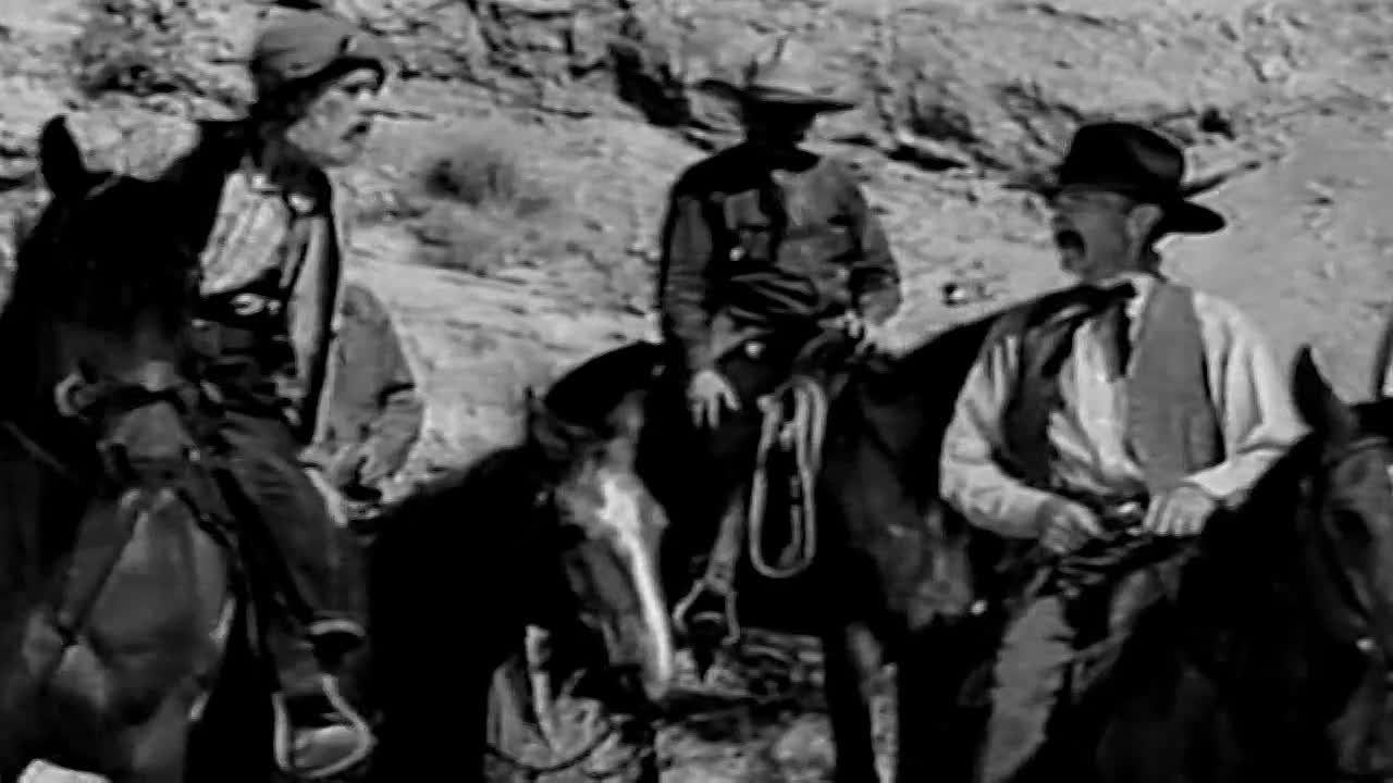 ⁣Lawless Range 1935 720p WEBRip x264 AAC-[YTS BZ]