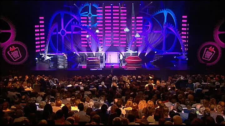 ⁣Florence Foresti And Friends_DVDRiP