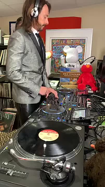 Bob Sinclar - Day 26 - Lockdown - Disco Not Disco 80´s _510583469622764