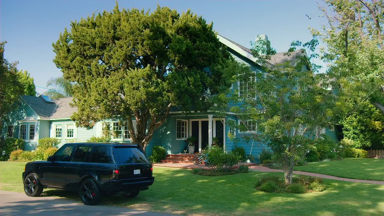 ⁣The Bounce Back 2016 1080p HDRip 264 AAC