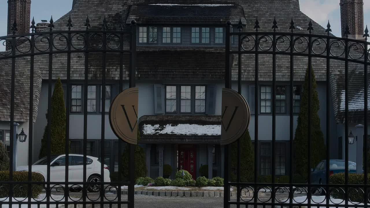 The Housemaid 2025 HYBRID 1080p BluRay x264 AAC5 1-