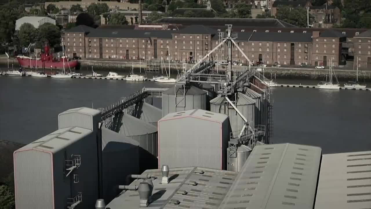 ⁣Secrets Of A Murder Detective S02E05