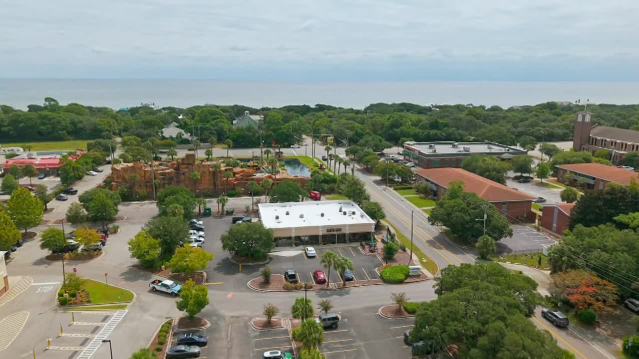 ⁣Cheap Ass Beach Houses S01E14 720p WEB H264-JFF