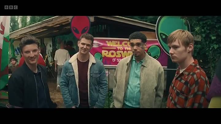 Long Story Short S01E04 -Beyond