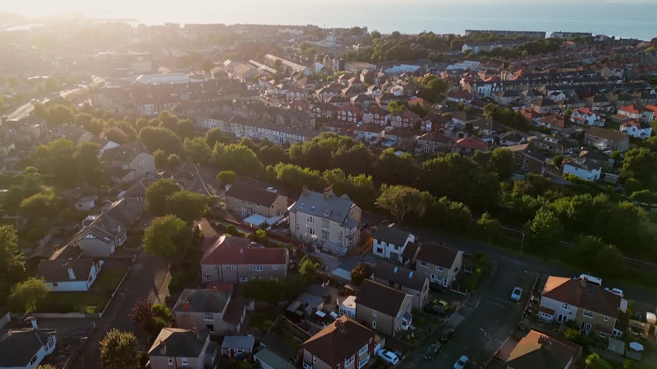 22 Kids and Counting S08E02 Are You Okay Josh 1080p MY5 WEB-DL AAC2 0 H 264-R