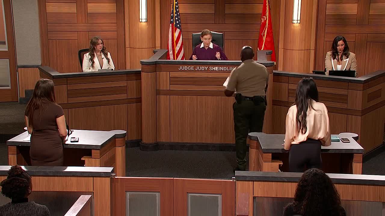 ⁣Judy Justice S04E19
