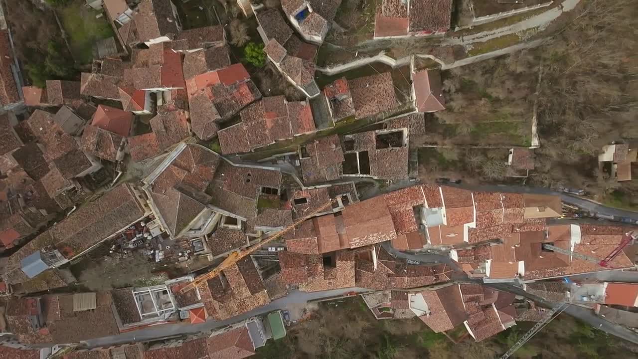 ⁣Mysteries of the Abandoned S13E02 -The Island of No Return