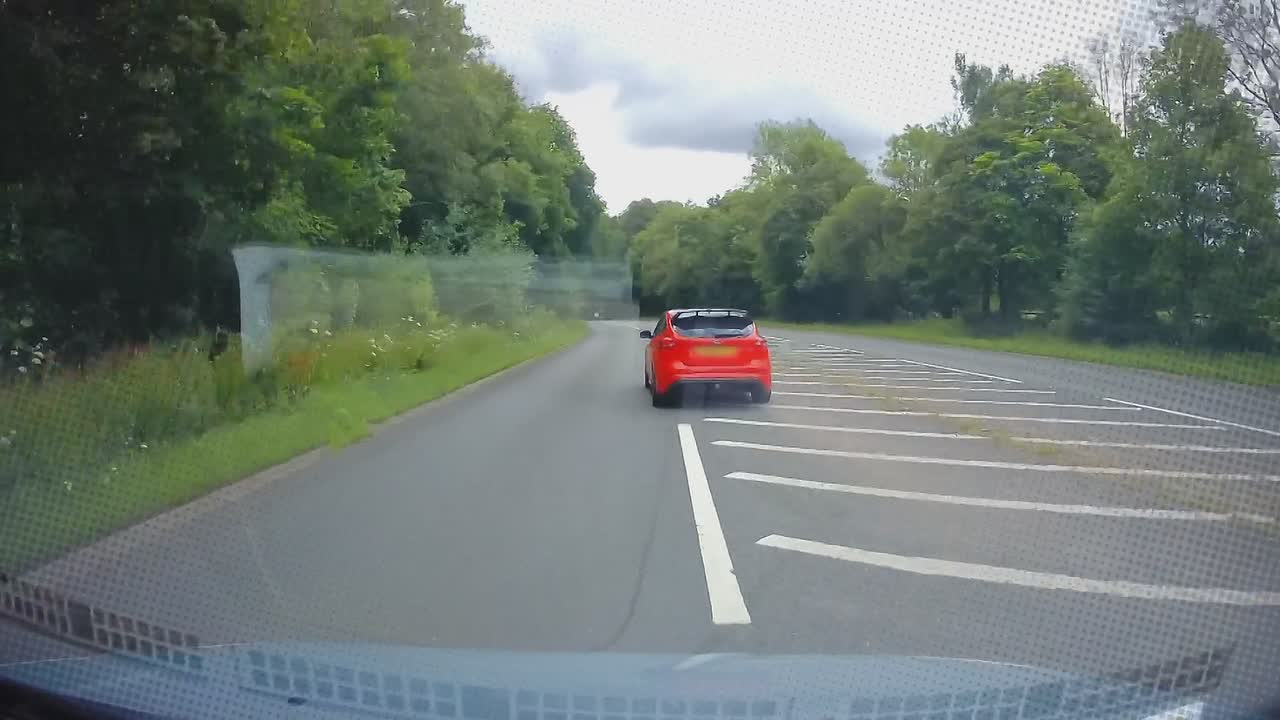 Motorway Cops Catching Britains Speeders S09E02 1080p MY5 WEB-DL AAC2 0 H 264