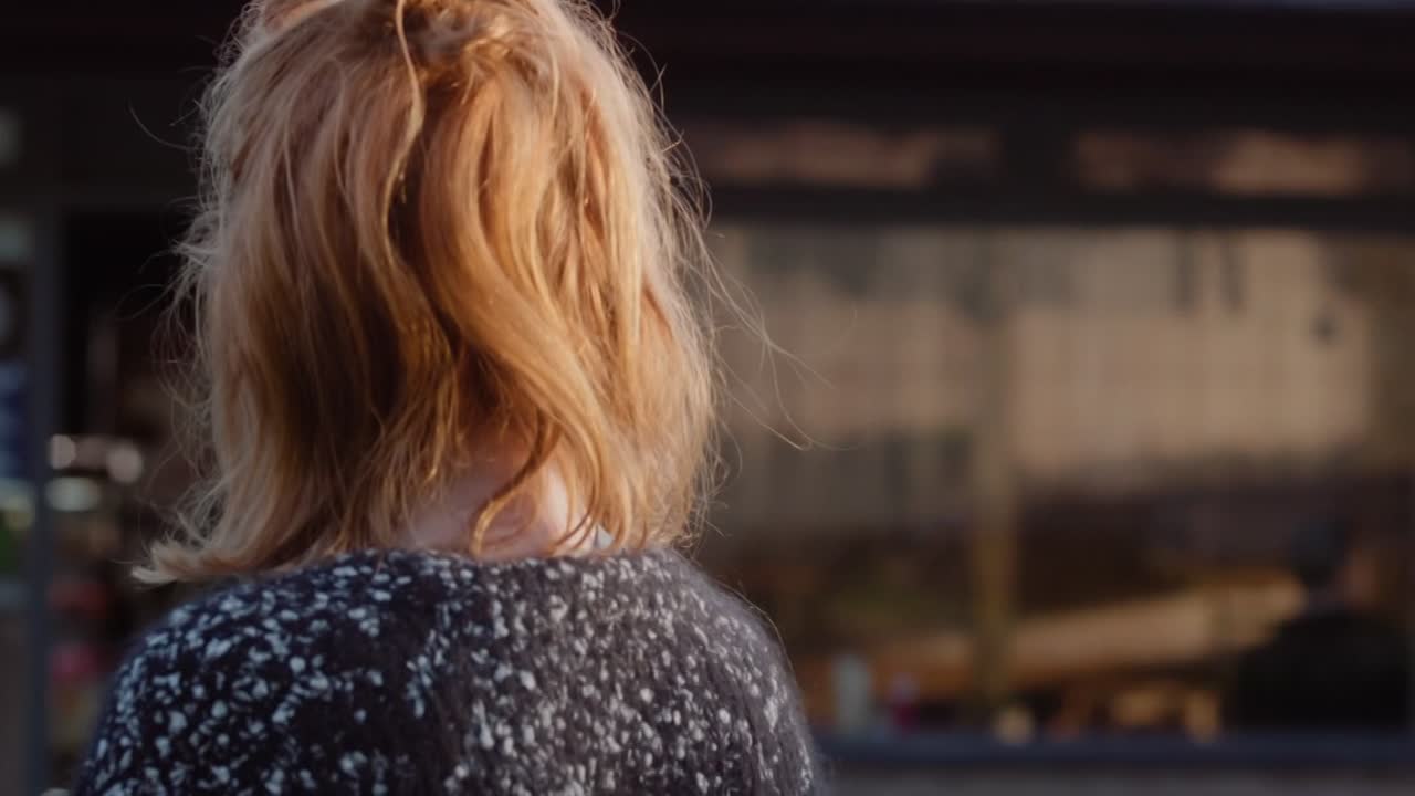 ⁣Under Salt Marsh S01E04 1080p x265-BioRo